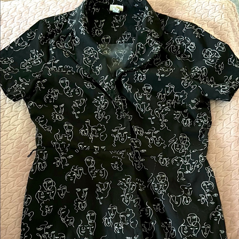 a new day Black Short-Sleeve Abstract Face Print Dress